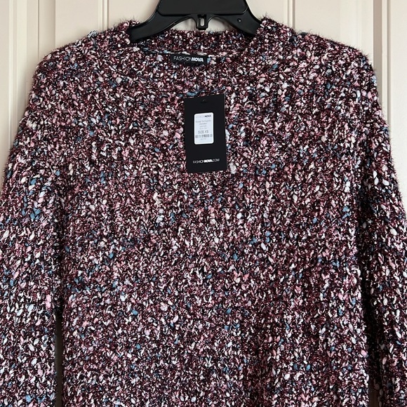 Ready To Cuddle Womens Sweater - Picture 4 of 8